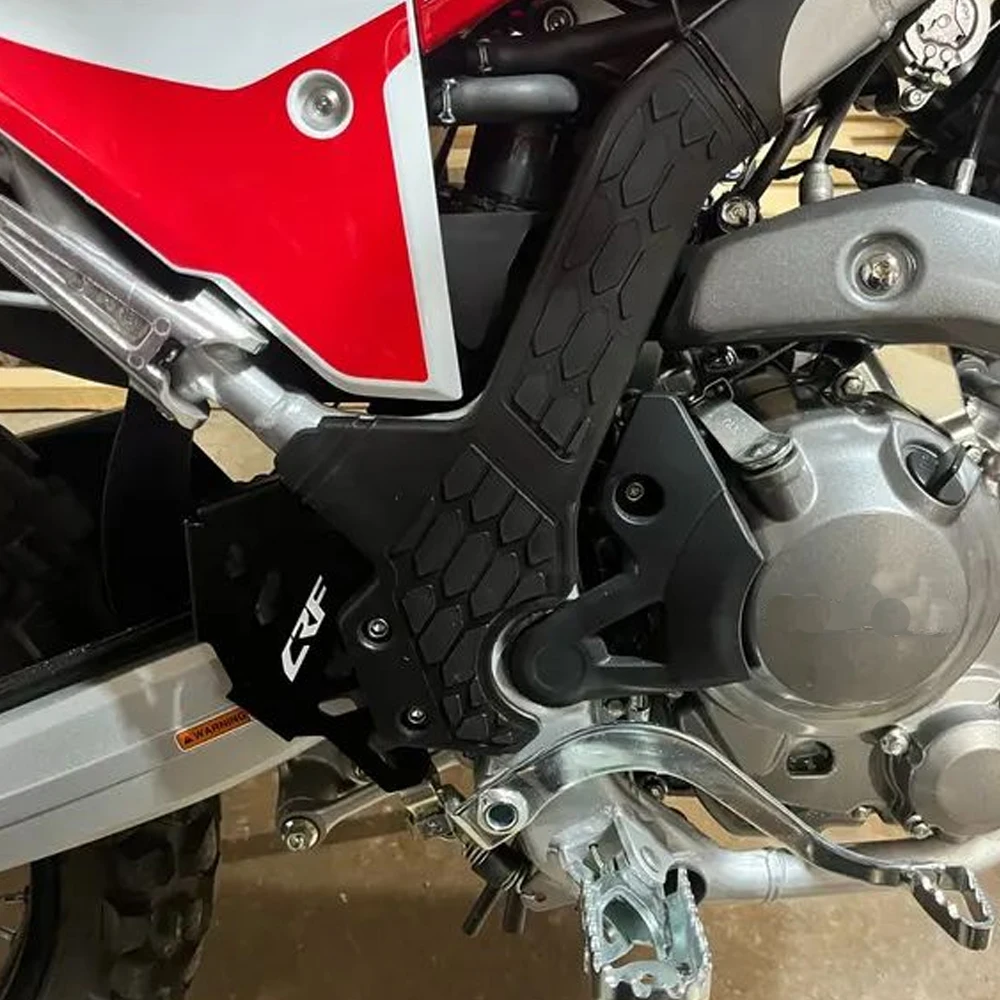 

Motorcycle Accessories Rear Brake Cylinder Guard Rear Brake Guard For Honda CRF300L CRF 300L Rally 2020 2021 2022 2023 2024 2025