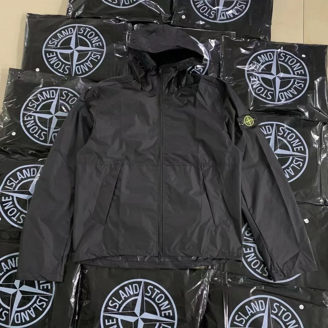 Luxury brand Men and Women Outdoor window Jack Classic spring water protective Stone Island Black badge top coat