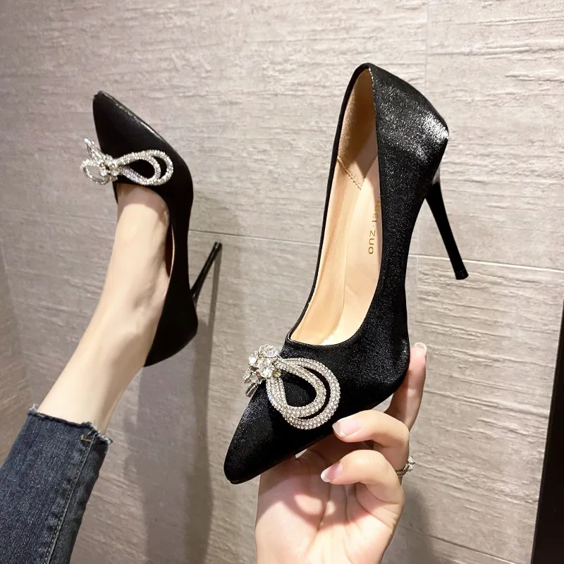 

Fashion Ladies Shoes New Shallow Mouth Women's High Heels Fashion Butterfly-knot Party Pumps Women Sexy Pointed Toe Heels Women