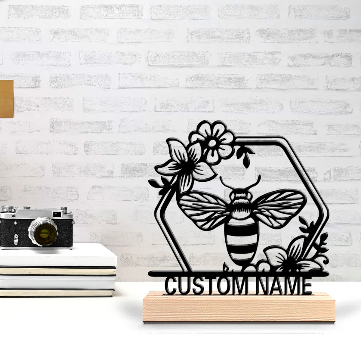 1 قطعة تماثيل معدنية رومانسية مخصصة على شكل نحلة تمثال سطح المكتب مع قاعدة خشبية ، مناسبة لعشاق الحيوانات ، Comm للحيوانات الأليفة #1