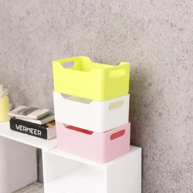 4PCS 1/12 Miniature Stackable Plastic Storage Crates Assorted Bright Colors Perfect For Dollhouse Decor DIY Crafts