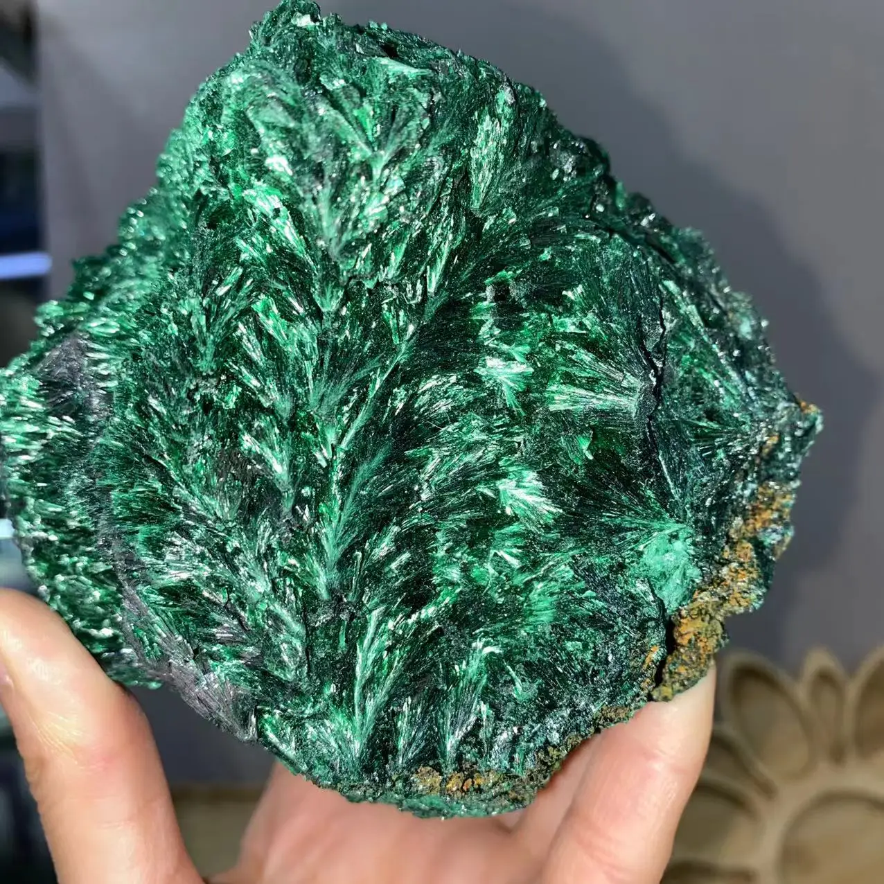 Natural Pine Needle Shape, Malachite, Crystal Clusters, Energy Gem Reiki Healing, Room Decoration , Divination Meditation,