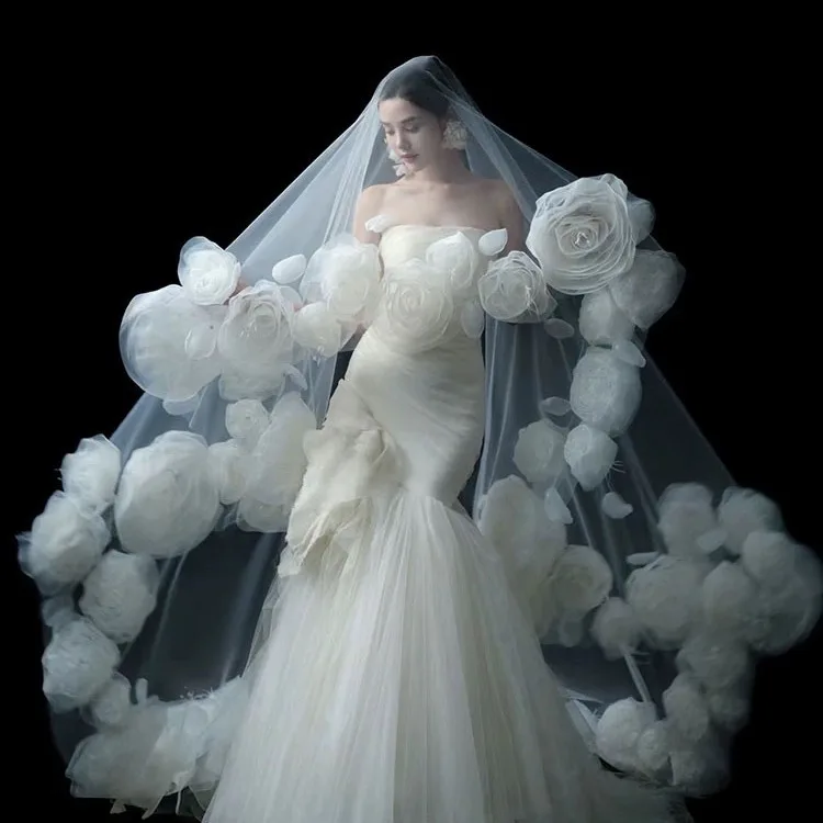 Long veil rose flower romantic bridal shape main wedding photo studio photo travel photo accessories headgear hair accessories