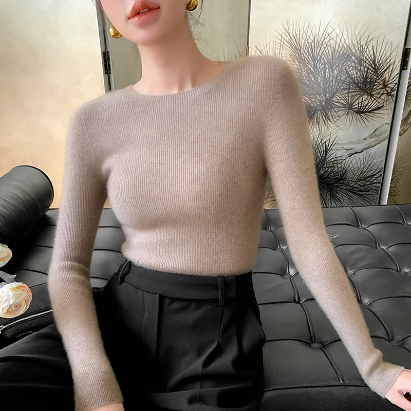 First-line ready-to-wear seamless round neck sweater women's 100% pure wool new slim pullover sweater knitted bottoming shirt