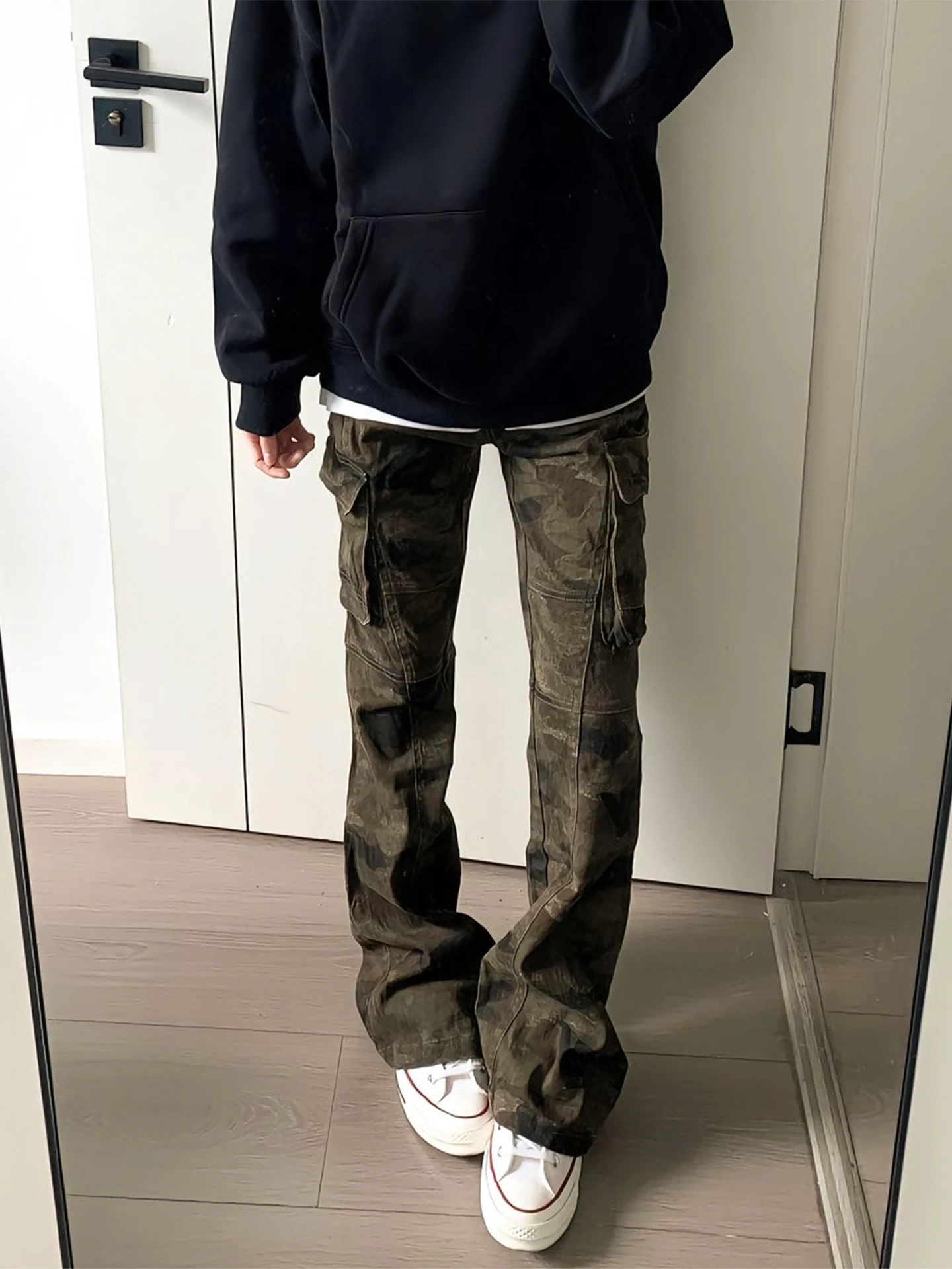 

Мужские джинсы YKEE в американском ретро-стиле, камуфляжные, рабочие, прямые, с легким расклешением, молодежные, осенние, повседневные