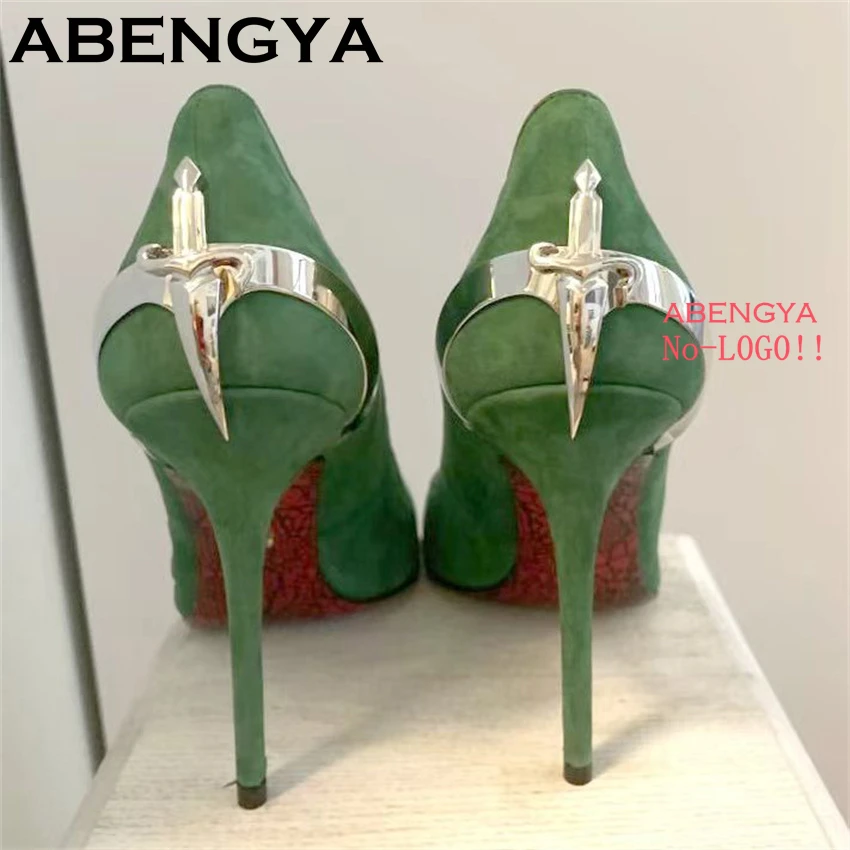Zapatos de tacón súper alto a la moda de verano 2025, zapatos de tacón de aguja sexis con punta estrecha de cuero Real para mujer, zapatos de tacón para fiesta de pasarela para mujer