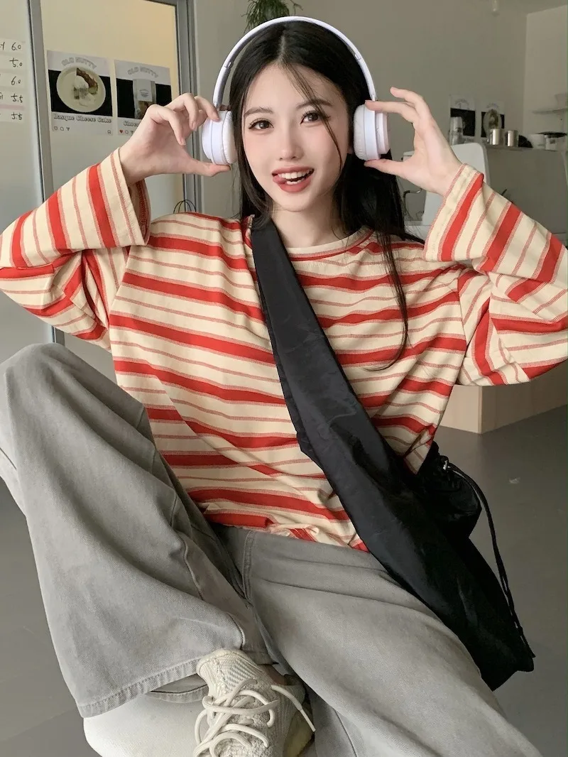 New Autumn Winter Women Striped Crew Neck Long Sleeve T-shirt Girls Student Loose Slim Top Lady Casual Base Shirt Teenage Sports