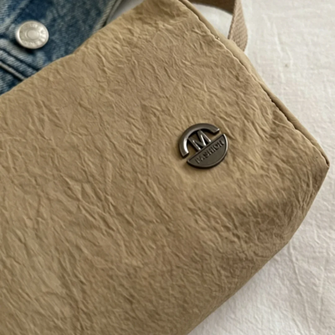Leichte Damen-Umhängetasche für Pendler, einfache, einfarbige Sport-Hüfttasche, lässige Brusttasche für den täglichen Gebrauch und die Arbeit – Detail 13
