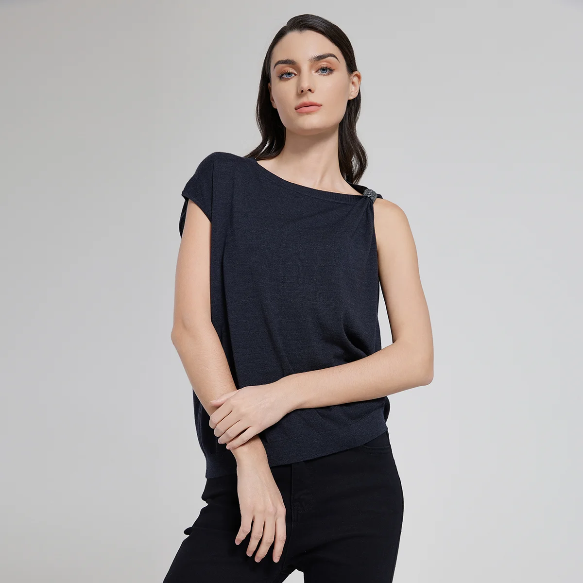 BC1015 Luxury Women's Clothing Merino Wool Silk Ladies Woolen Clothes Sweaters Summer Knitwear Vest