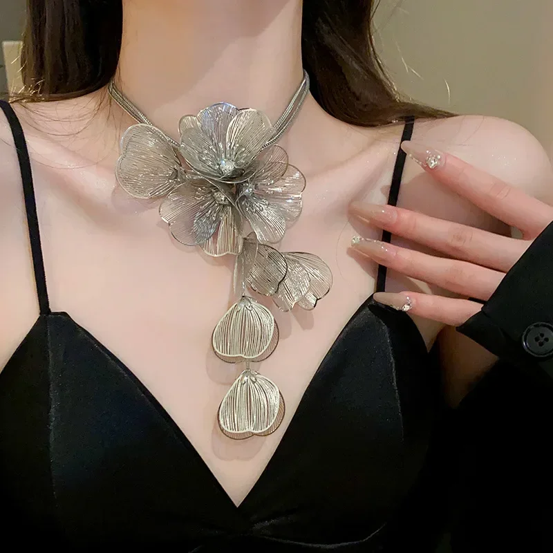 Draweye Flowers Collares Para Mujer Korean Fashion Vinatge Banquet Party Elegant Necklace for Women Luxury Sweet Jewelry