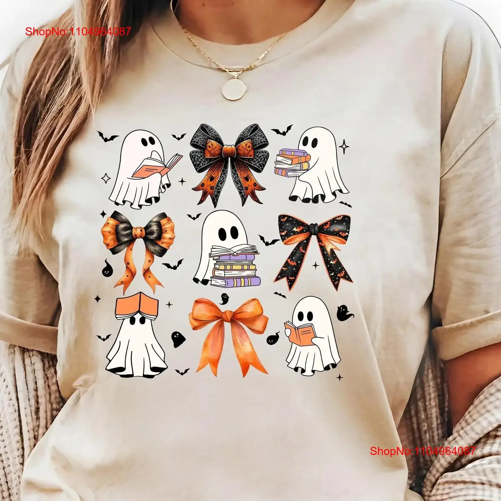 

Футболка с бантом и призраком для чтения книг, книжная футболка для учителей на Хэллоуин, любителей библиотекарю, винтажный стираный топ для повседневной носки