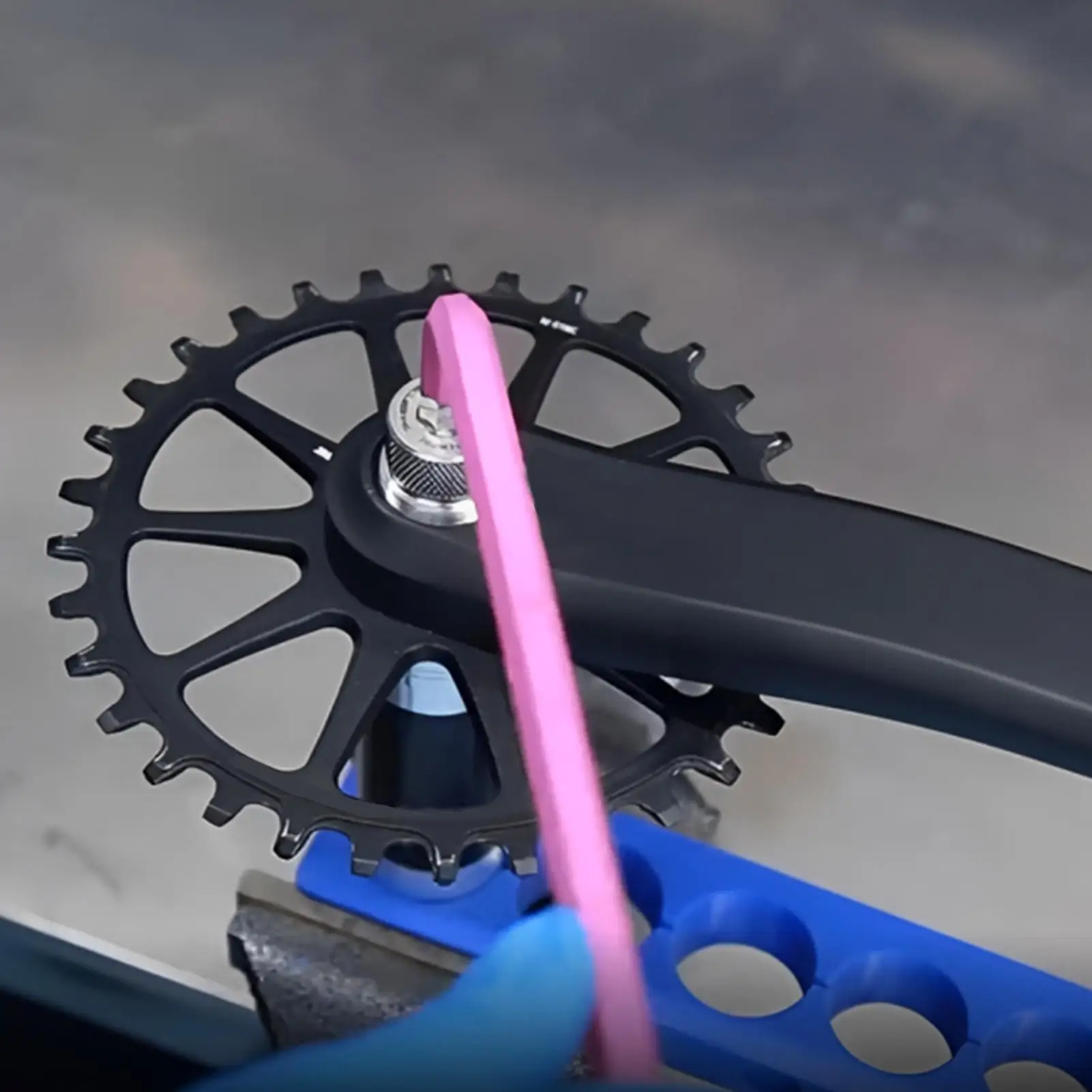 Crank Arm Removal Tool Crankset Removal Tool Sleeve Sprocket Bracket Portable Remover For Maintenance Cycling Road Mountain