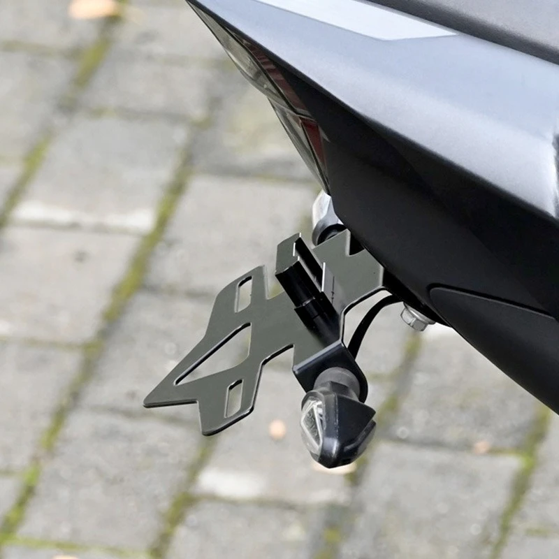 Short Tail License Plate Holder Compatible with CFMOTO 450SR 675SR Kaiyue 450RR Qianjiang Sai 600RS Modified Rear Fender