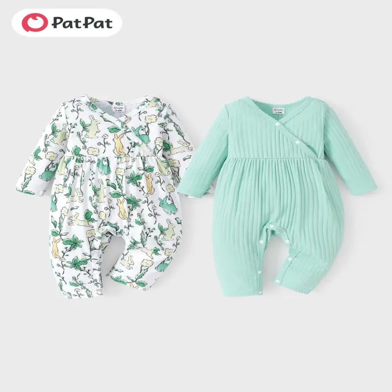 

PatPat Baby Girl All Over Rabbit Print Solid color Ribbed V Neck Long sleeve Jumpsuit