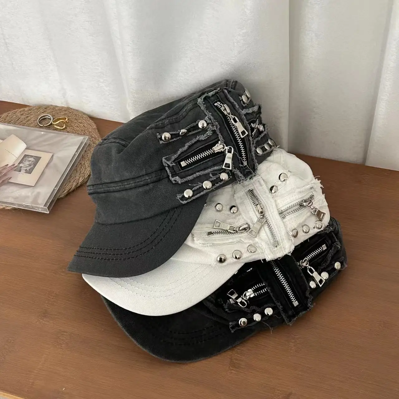 Retro Willow Nail Zipper Denim Flat Top Caps Women Water Washed And Worn Street Fashionable Tidal Current Casual Duck Tongue Hat