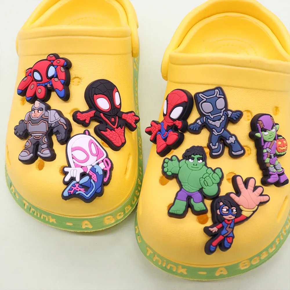 High Quality 1-9Pcs Superhero Hulk Spider-man PVC Boys Garden Shoes Buckle Charms Cool Clog Decorations DIY Wristband