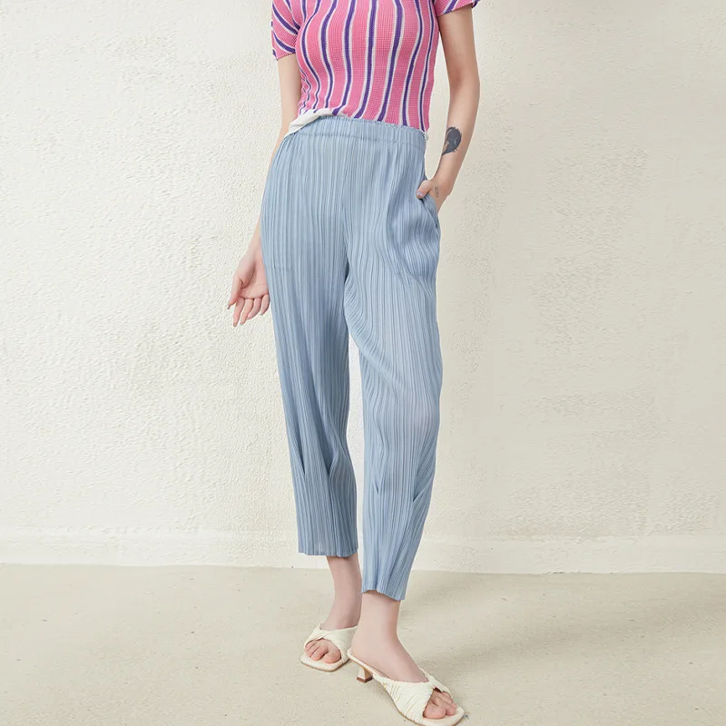 

Miyake Pleated Design Sense Thin Casual Small Foot Harem Pants 2025 Spring and Summer New Hundred Nine Points Cone Pants