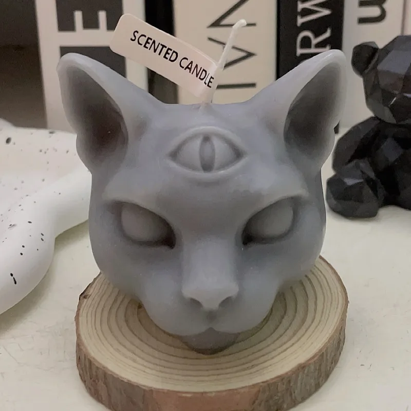 7.5x7cm Three-eyed Cat Scented Candle, Halloween Decoration, Dark Cat Decoration Candle