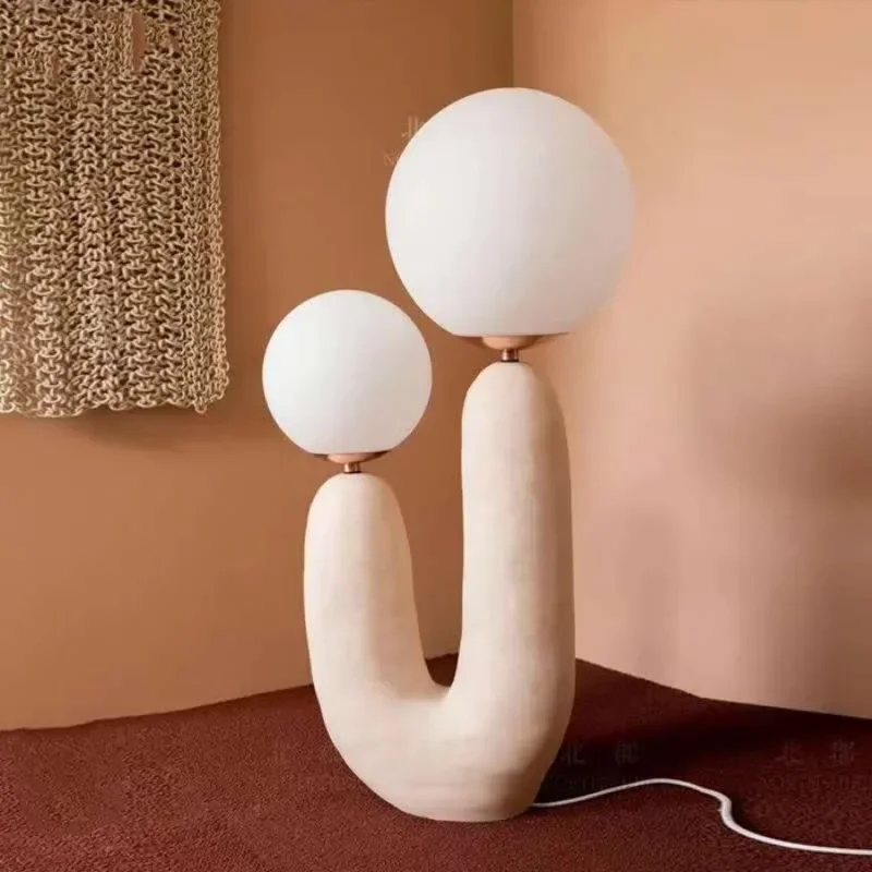 lampara-de-mesa-de-decoracion-artistica-de-resina-rosa-luz-de-estilo-europeo-de-lujo-creativa-para-sala-de-estar-estudio-dormitorio-mesita-de-noche