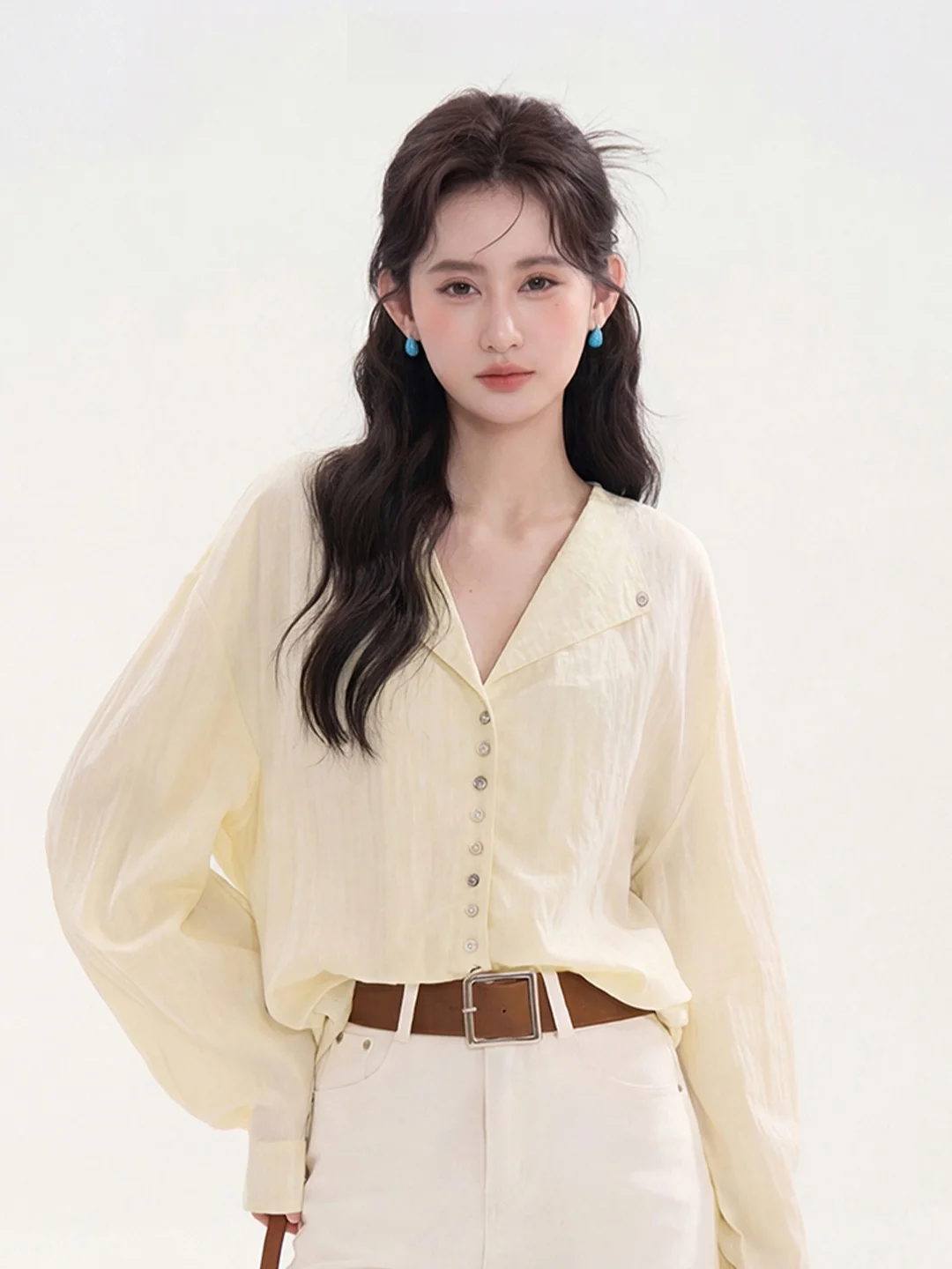 

Romantic Aesthetic Summer Commute Single Button V-Neck Thin Long Sleeve Shirt Women's Loose Fit Cotton Casual Top