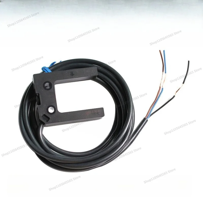 For New Original Built-in E3Z-G61 2M Groove Type Photoelectric Switch Sensor