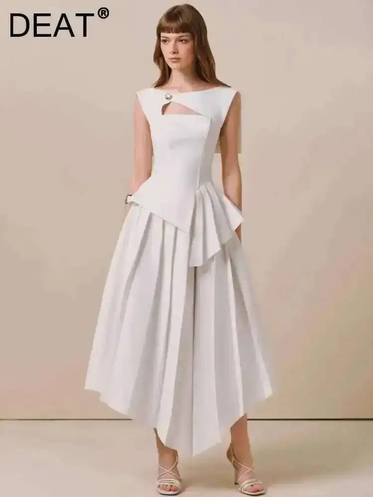 DEAT nicho diseño sentido, vestido irregular en contraste blanco y negro, chal ahuecado, conjunto falso de dos piezas, cintura ceñida