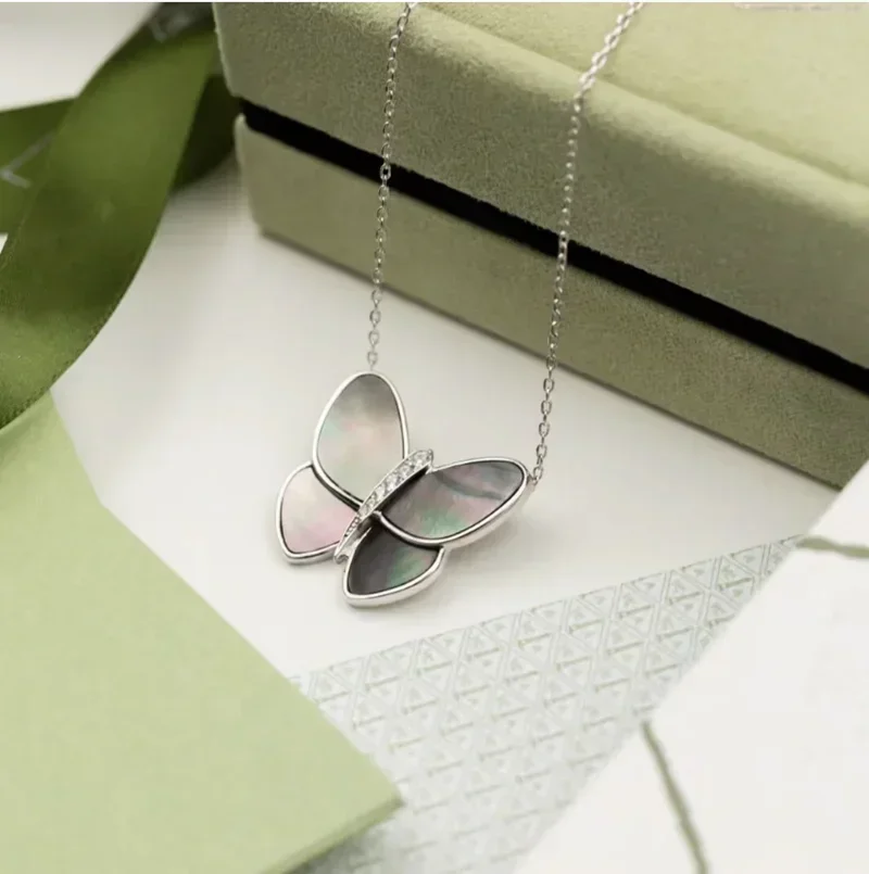 SFE 925 Sterling Silver High Quality Exquisite Large White Shell Butterfly Necklace Temperament Clavicle Chain Luxury Jewelry