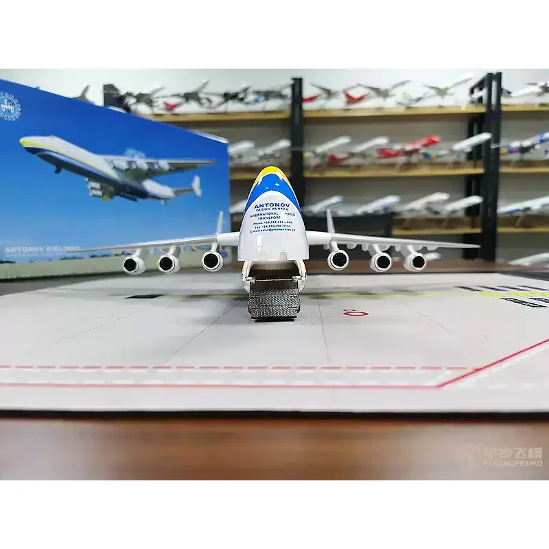 42CM AN-225 Mriya Diecast Model Huge Aircraft Scale 1:200 Ukrainian AN225 Aircraft Buran Collection Ornaments