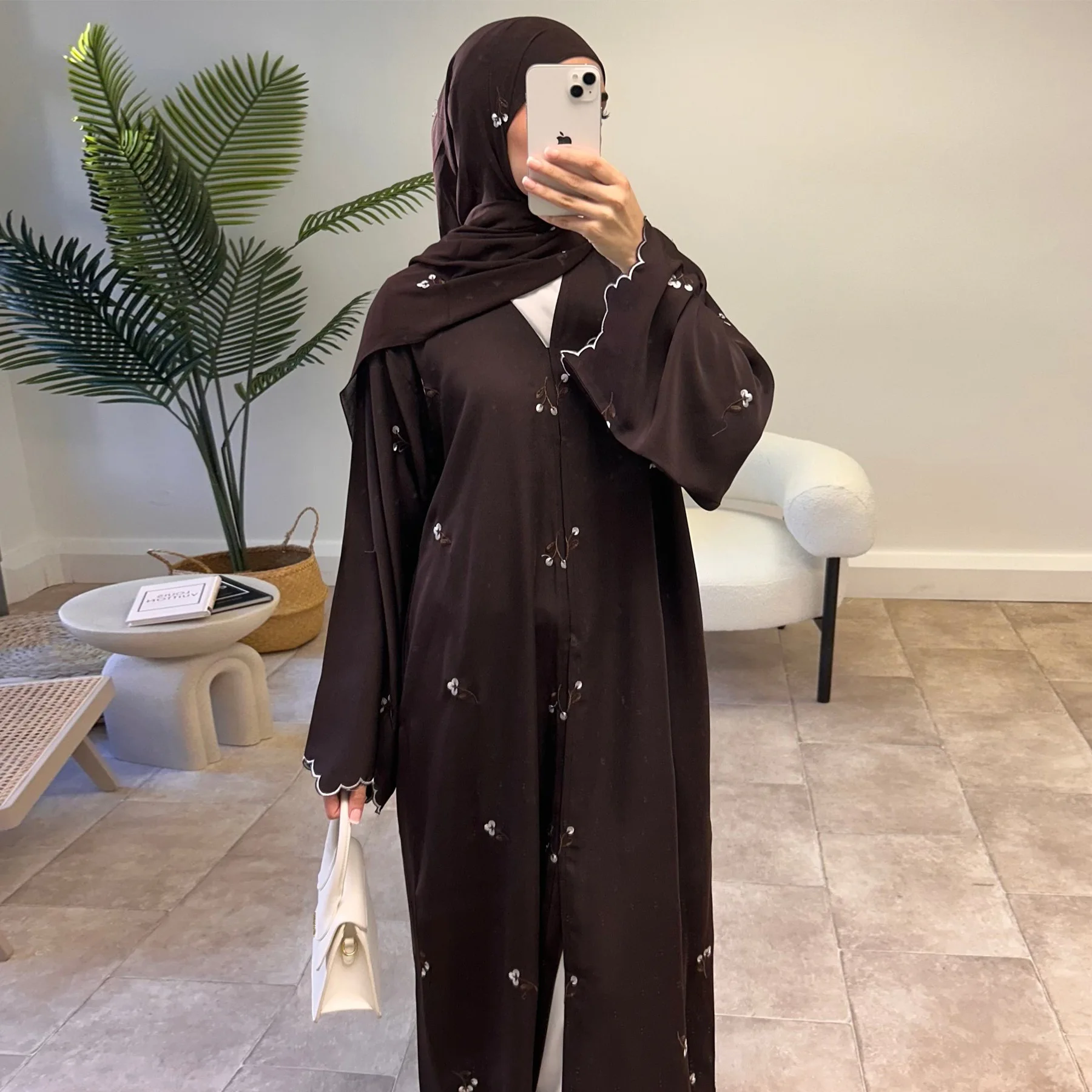 

Дубайская вышивка Абаяс для скромной женщины мусульманское платье Турция кафтан Абая Рамадан исламская одежда Kebaya халат кимоно Джалабия