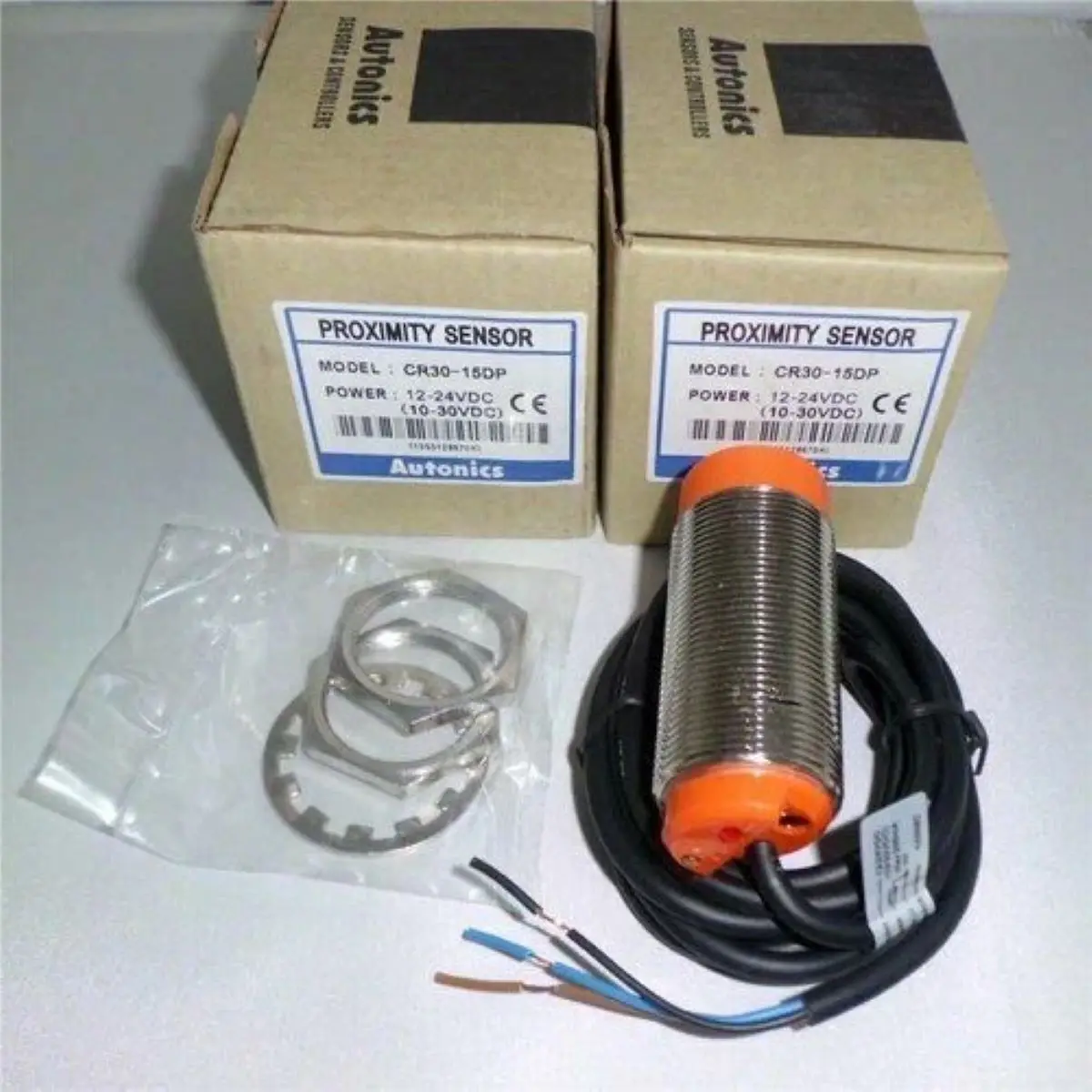 CR30-15DP Sensor, Capacitive Prox, 30mm Round, Non-Shielded, DC, PNP, NO, 3 Wire, 10-30 VDC