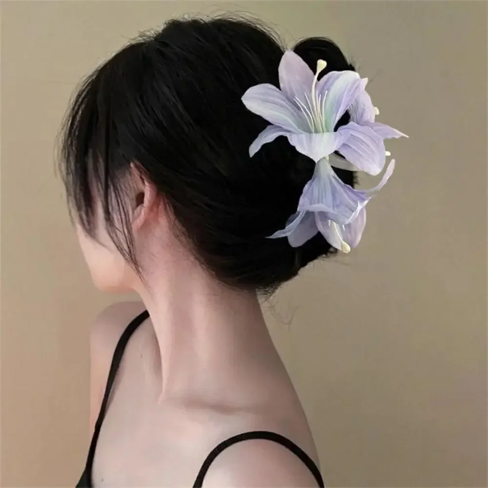 New Purple Lily Flower Hair Shark Clip Super Fairy Plastic Hair Clips Hair Accessories Grab Clip Big Claw for Vacations Women