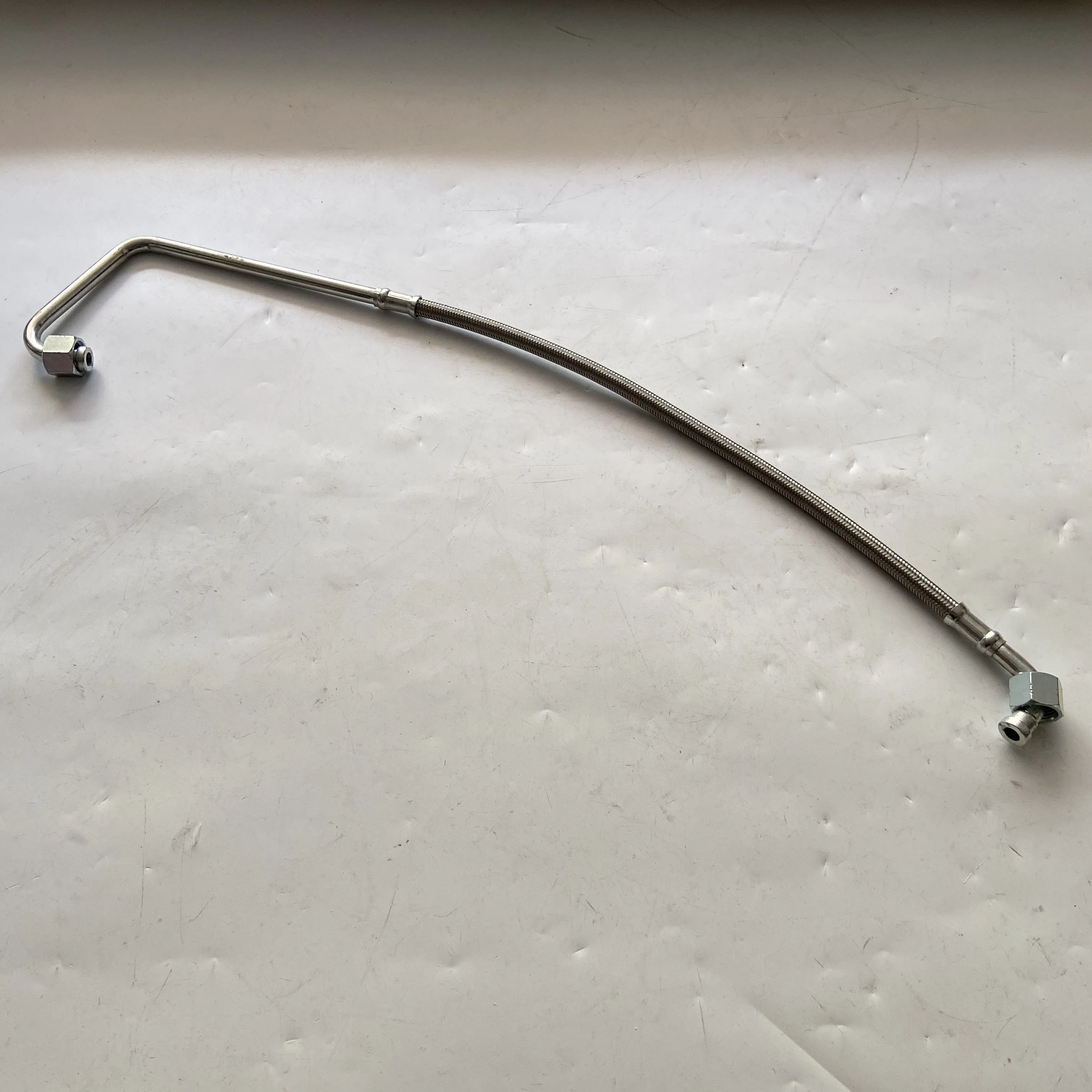 Komatsu PC200 220 240 270-8MO/6D107 boquilla de tubo de aceite de retorno diésel tubo de combustible tubo diésel