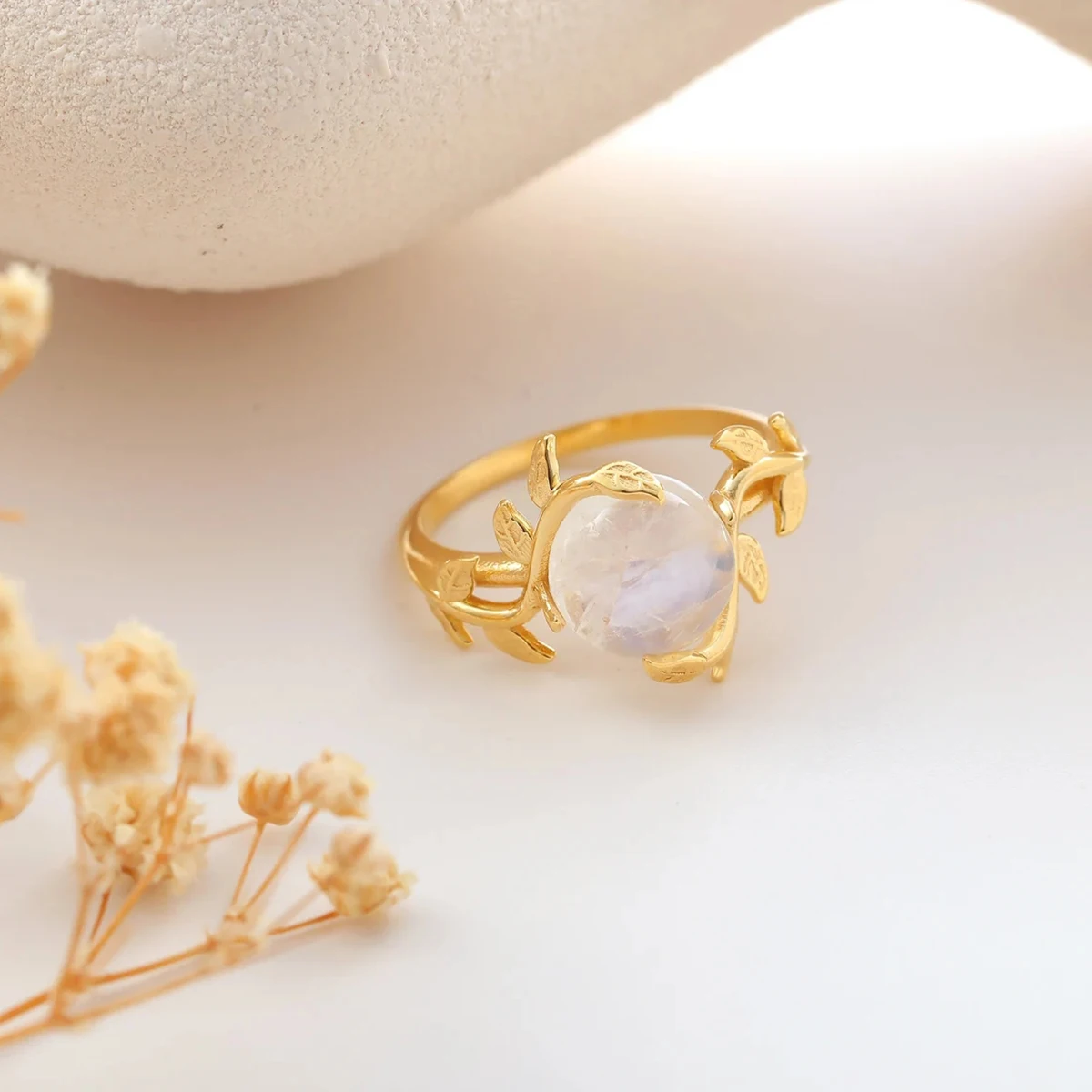 

S925 sterling silver women's ring natural white elongated stone personalized elegant simple fashion holiday party gift