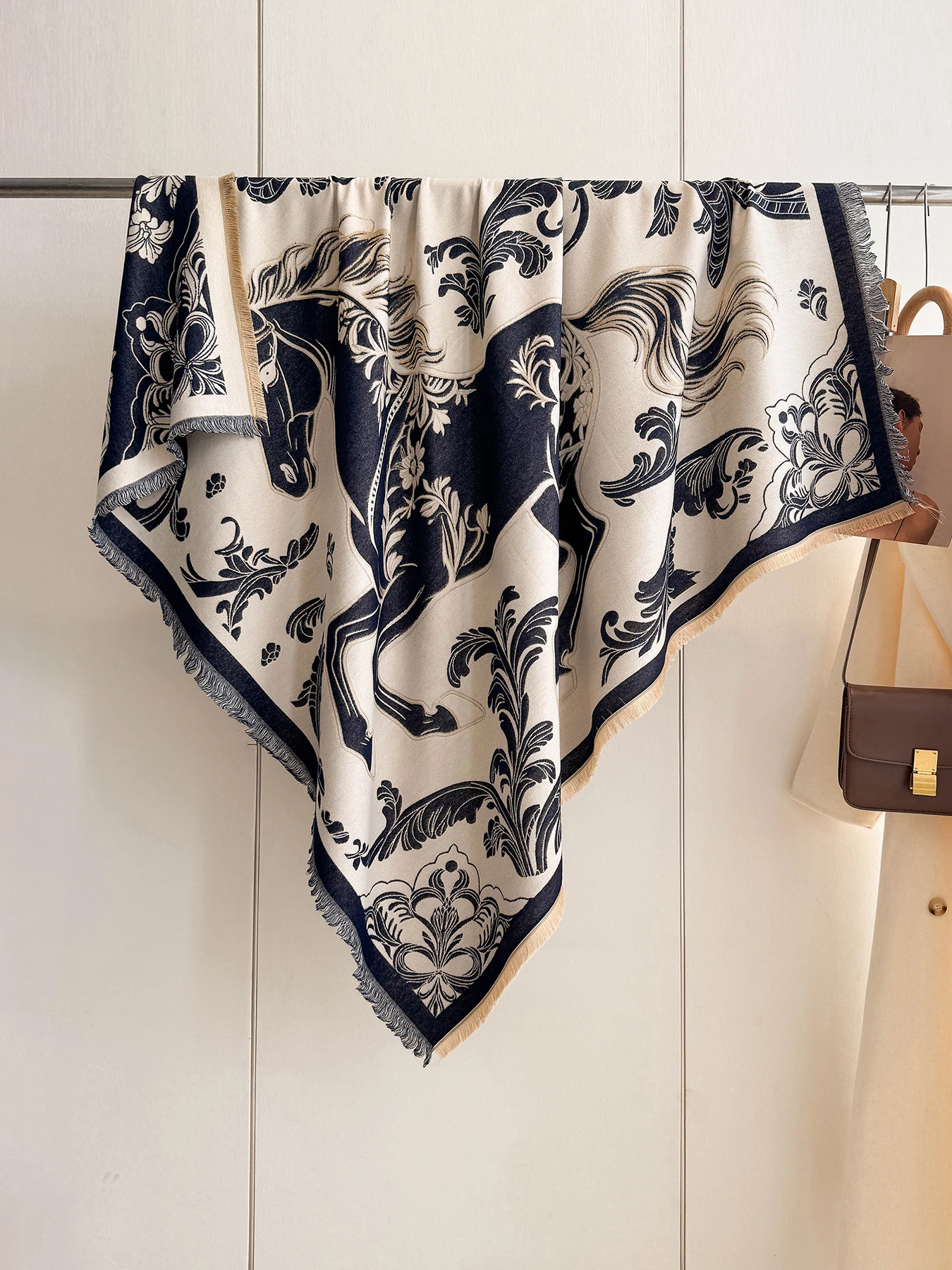 Luxurious Ladies Fringed Blanket Scarf, Classic Ornate Horse Pattern, Thick Reversible Shawl Wrap for Daily & Evening Wear