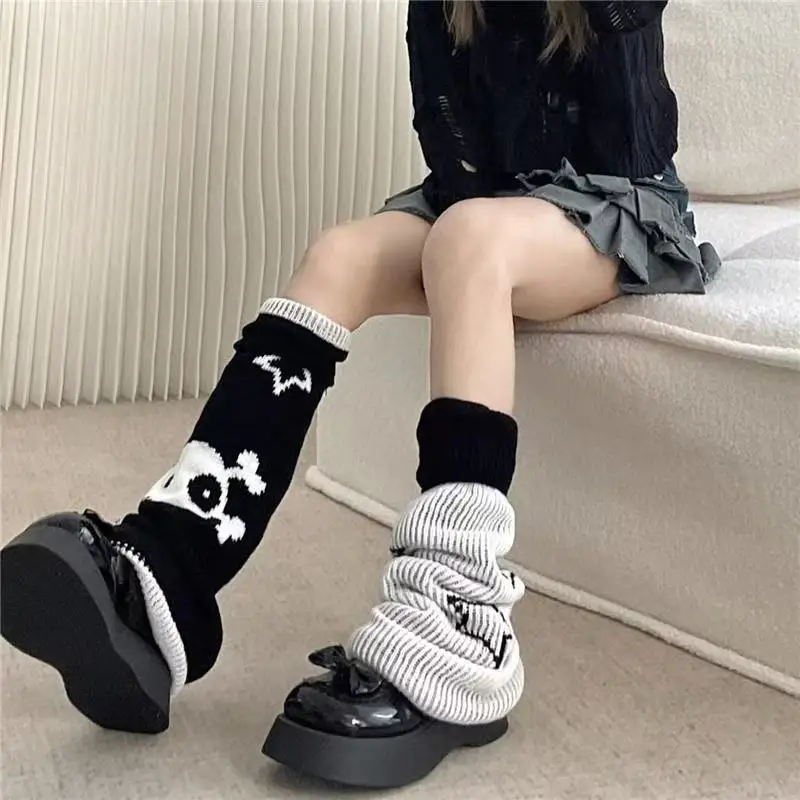 

Новинка 2026: Длинные чулки в стиле Y2K, американский винтаж, женские, повседневные, в стиле кавайи, японский ретро-стиль, с принтом звезд и черепов, субкультура, милый дизайн