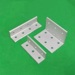 6 8 12 16 Hole 90 Degree Brackets Corner 2060 3090 40120 2080 30120 40160 4060 6090 80120 4080 60120 80160 L Connector