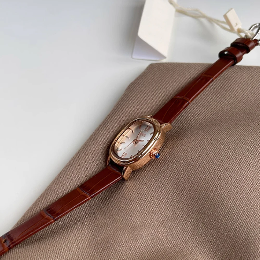 مزاجه الموضة الحد الأدنى الفاخرة الرجعية الاتصال الهاتفي الصغيرة كل حزام مع ساعة الكوارتز النسائية