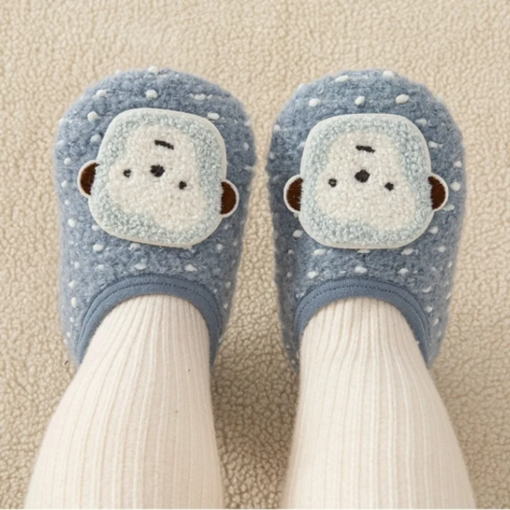 New Slippers Cartoon Animals Comfortable Fit Toddler Prewalkers Anti-slip Breathable Toddler Floor Sock for Autumn Winter