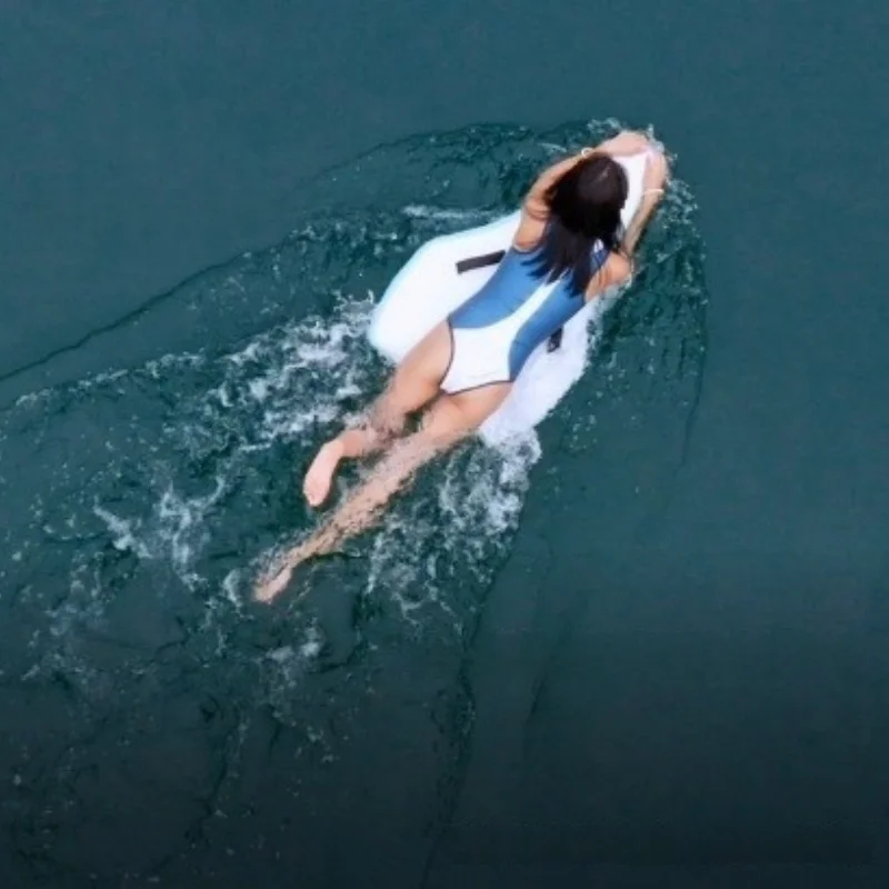 لوح ركوب الأمواج للمياه للأطفال والكبار ألواح ركوب الأمواج المائية مع أدوات رياضات مائية ورياضات وترفيهية