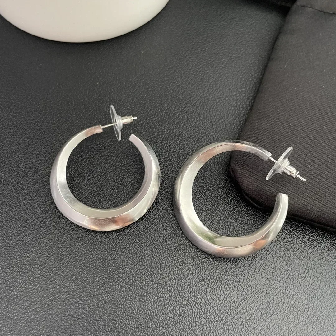 

Fashion Designer Top Quality Silver Color Circular Earring Women Luxury Jewelry Trend