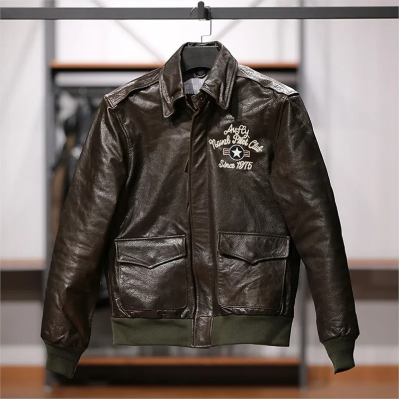 Men's leather with embroidered small green vegetable-tanned mountain