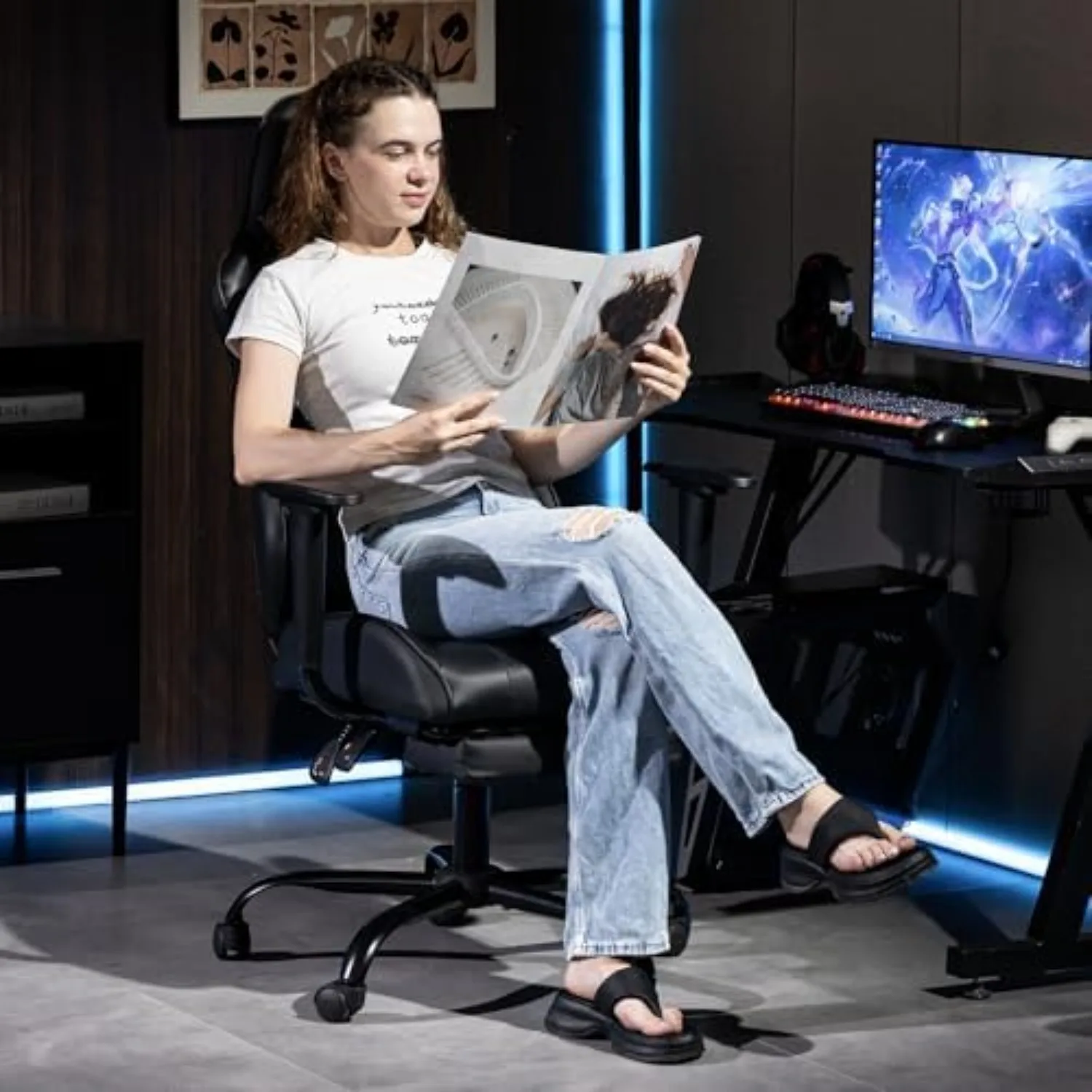Gaming Chair with Footrest, Ergonomic PC Desk Chair with Headrest and Massage Lumbar Support, Video Game Chair w/Height