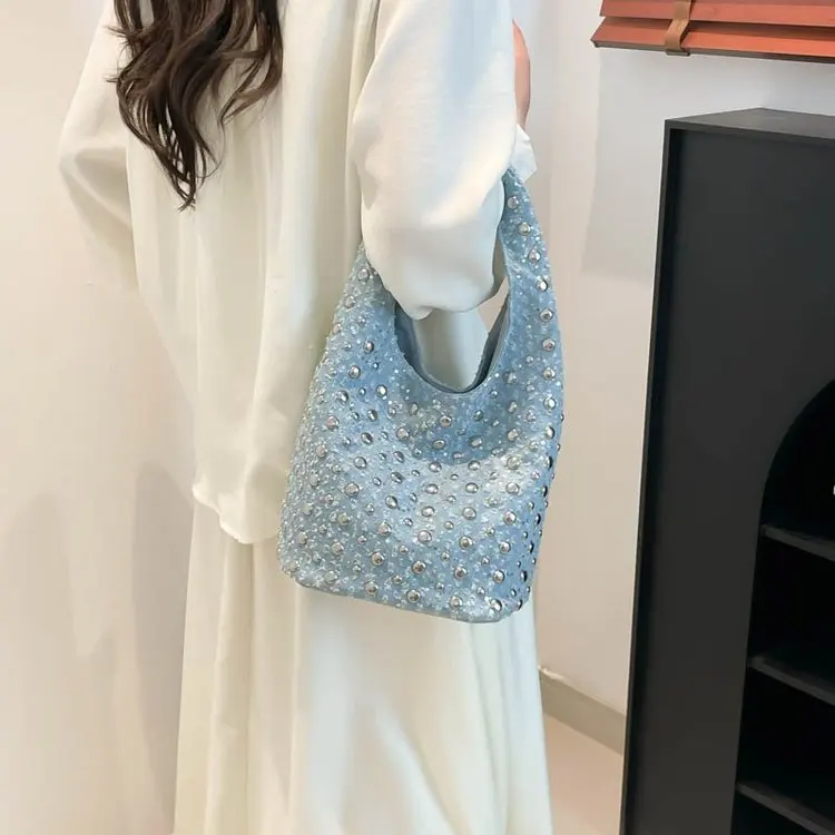 

Summer Structured Shoulder Bag 2025 - European Bucket Crossbody with Metal Rivets, Niche Underarm Messenger for Designer Markets