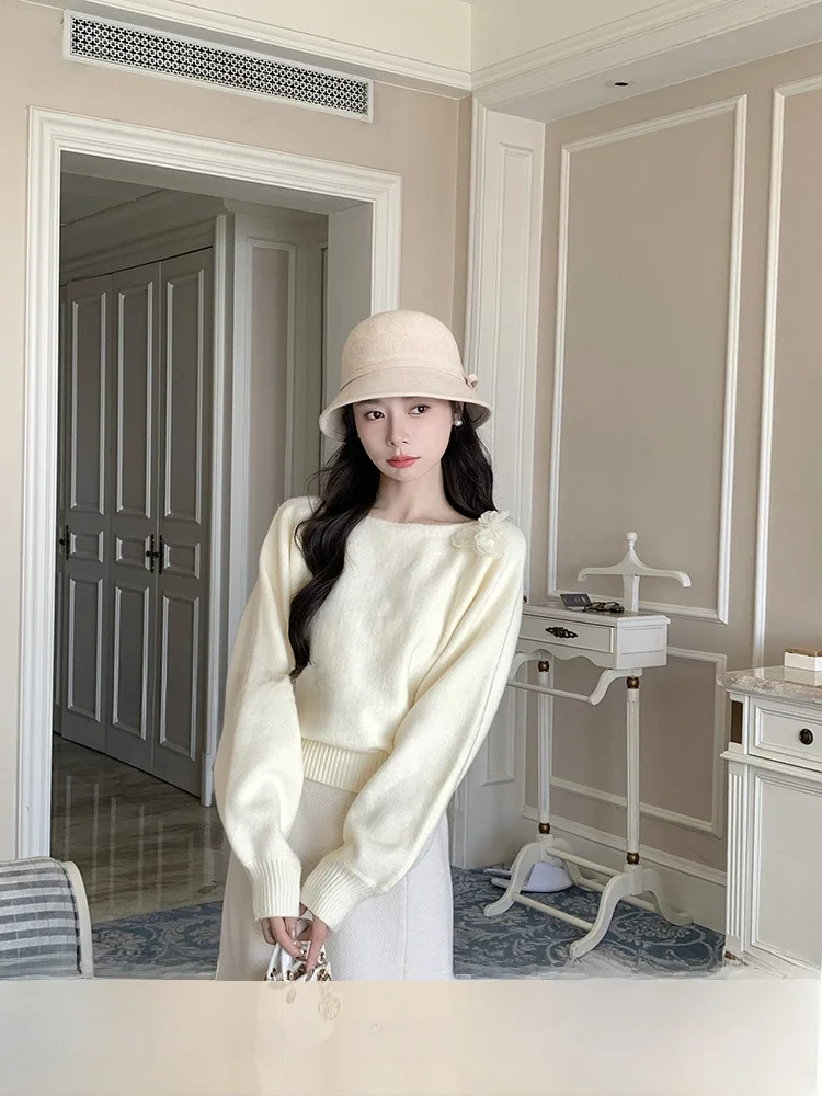 

No Errors Ele Flower Decorated Boat Ne Sweater Winter 2025 New Sle Sweet Sle Regular Fit Long Sve Women's Knitwear