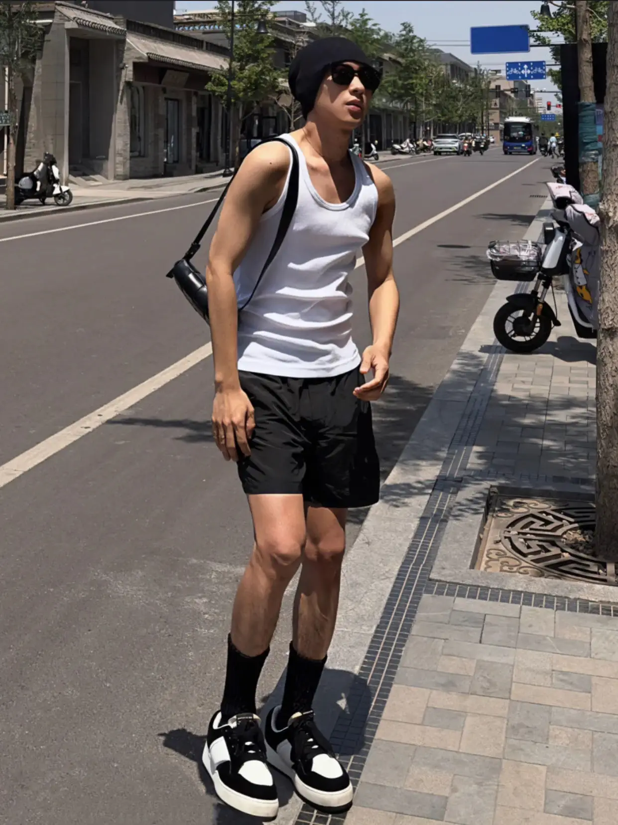 

Американский нейлон Qui Dry Five-Quarter orts Мужские летние свободные повседневные пляжные спортивные брюки длиной до колена Модная молодежная активная одежда