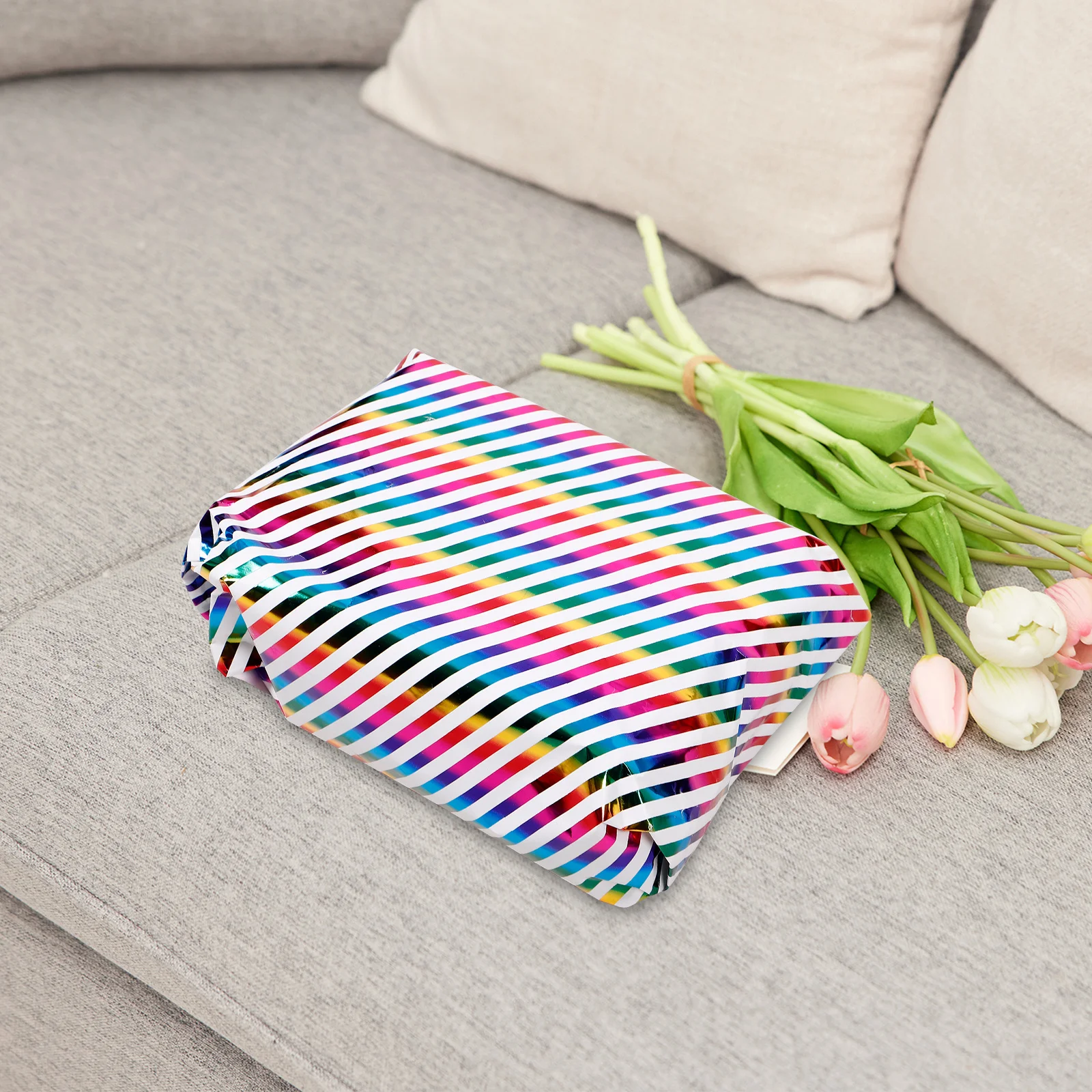 3 Sheets Vibrant Birthday Gift Wrapping Paper Printed Festival Packaging Paper Cartoon Pattern Wrapping Sheets