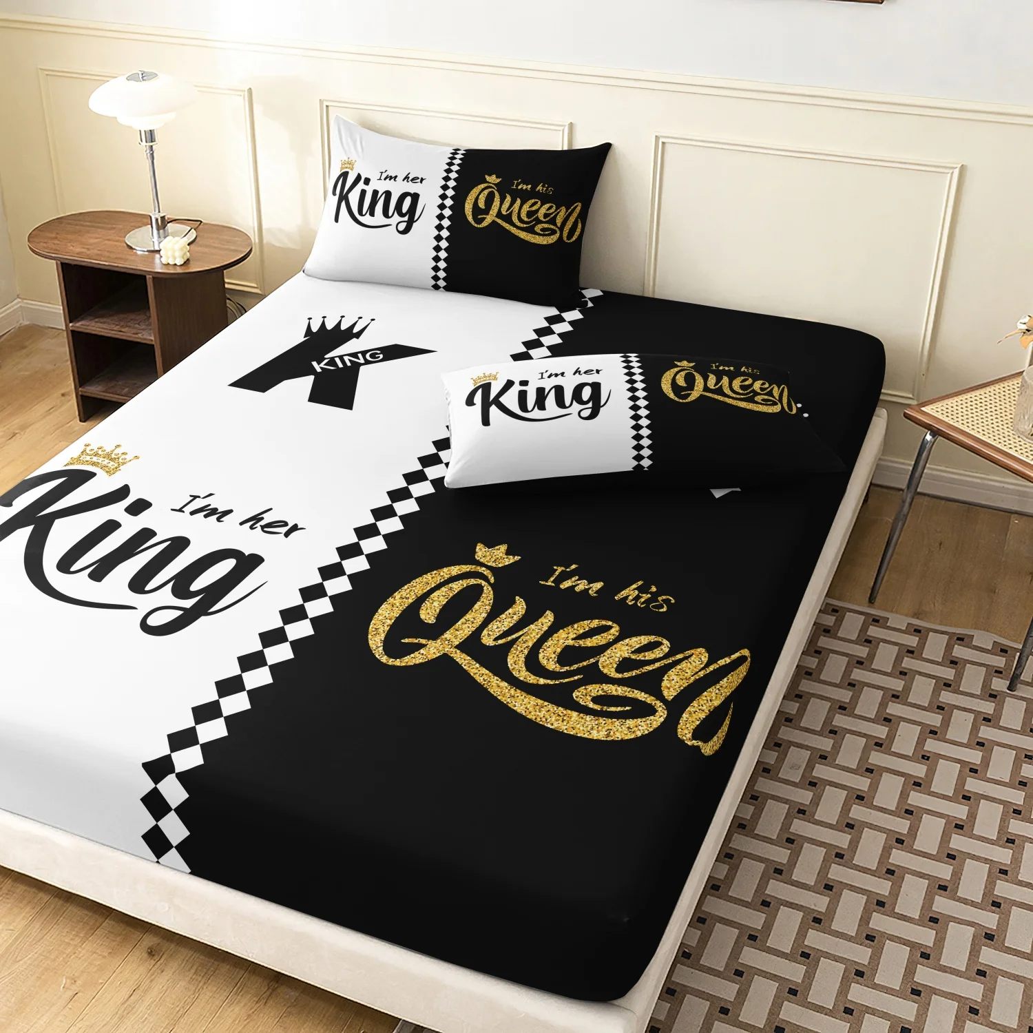 Black White Split King Queen Crown Print 3 Pcs Fitted Sheet Set, King Queen Golden Text Print Bedding, Multiple Sizes Available