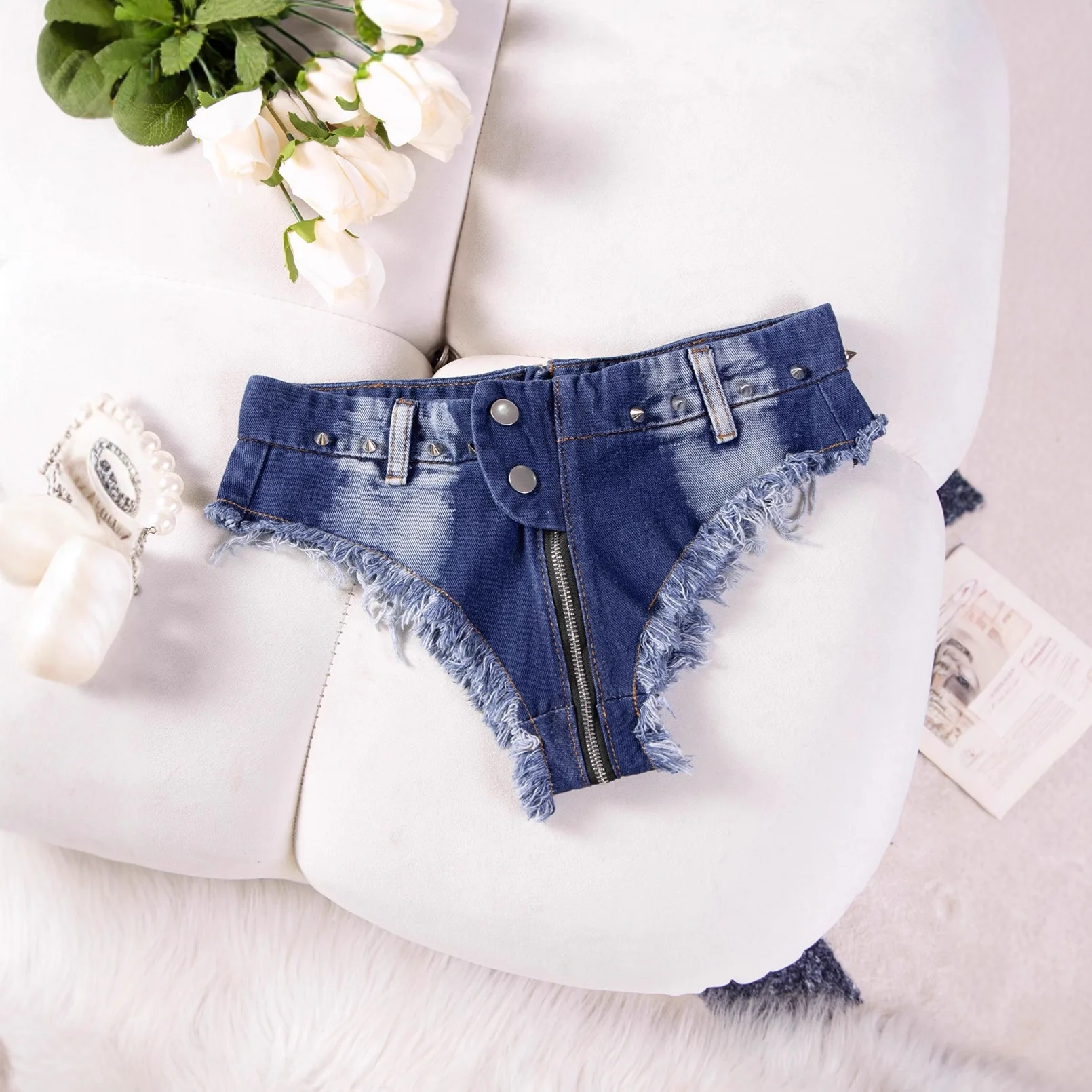 Pantaloni caldi a vita bassa retrò Spice Girl strappati pantaloncini super denim da donna