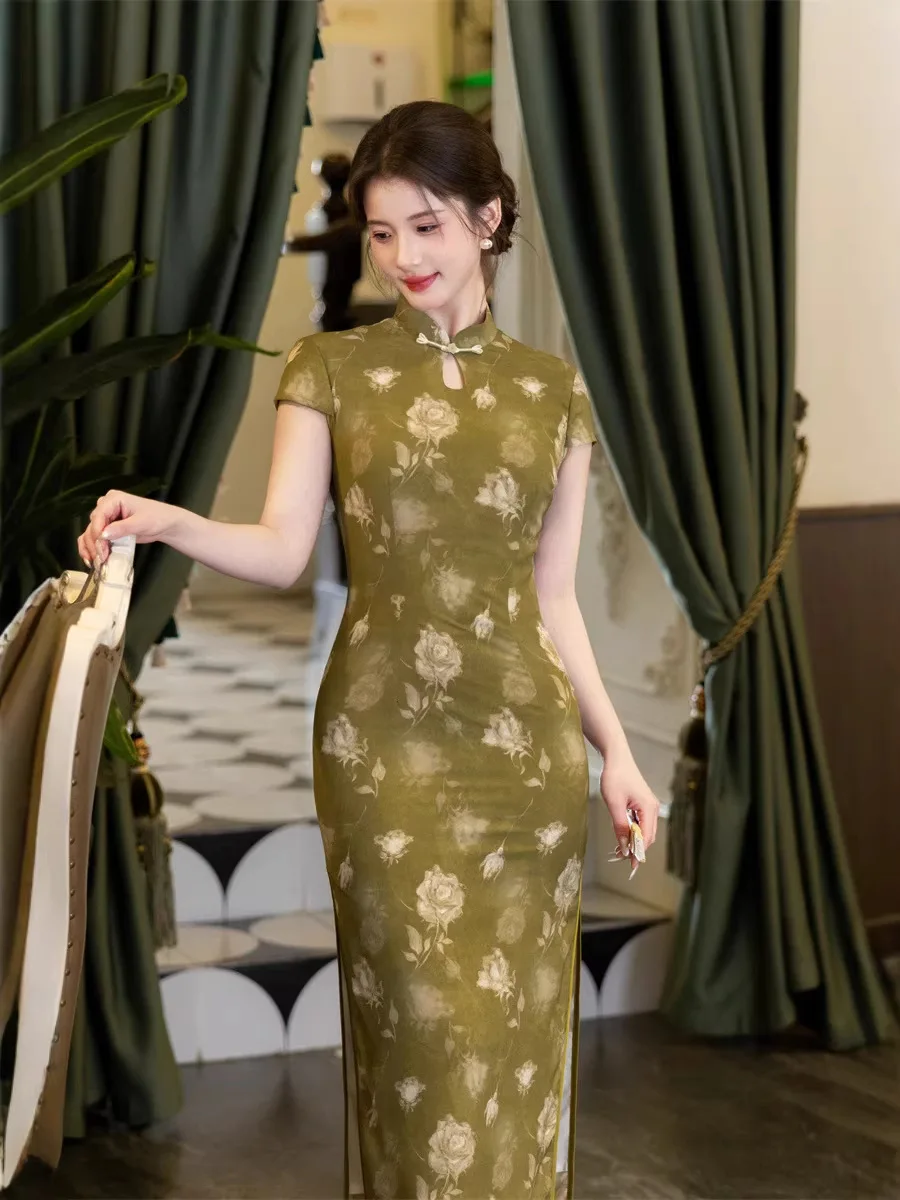 2026 Spring/Summer New Cheongsam Double Layer Velvet Short sleeved Long Cheongsam Green Girl Cheongsam