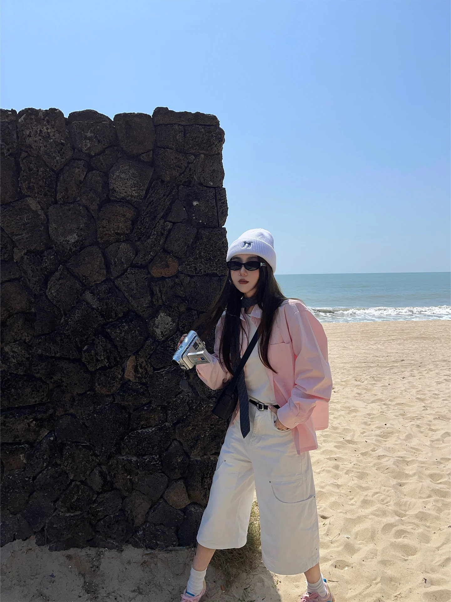 

Унисекс-рубашка из чистого хлопка, повседневная, с длинным рукавом, отложным воротником, свободного кроя, универсальная, весна-лето, розового цвета, в нейтральном стиле